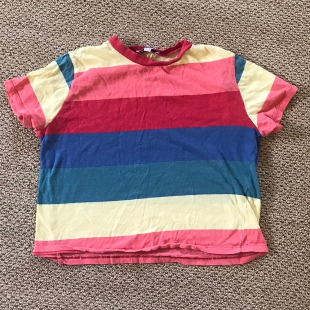 🌈rainbow stripe baby T🌈